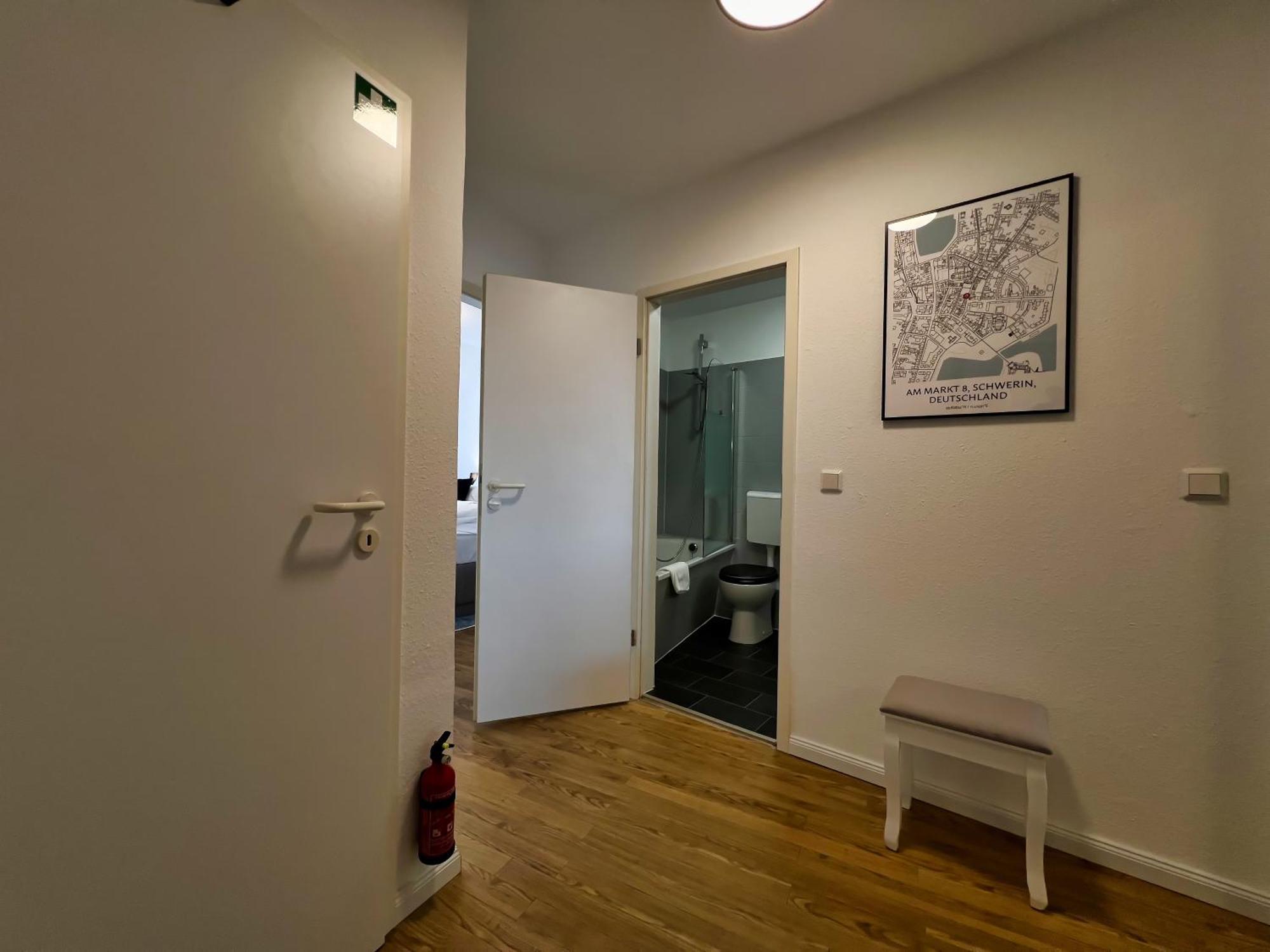 Nr 2 Modernes Apartment In Historischer Marktplatzlage 56 Qm # Cosiness Company 22 Schwerin  Extérieur photo